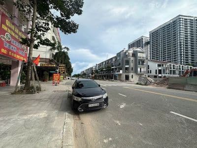 Cho thuê nhà phố 2 mặt tiền đường An Dương Vương