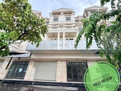 140 Triệu/tháng ! 10x20m- 5 lầu có thang máy Mặt tiền NGUYỄN VĂN LUỌNG
