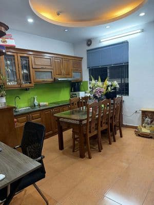 Cho thuê căn hộ tòa B10C Nam Trung Yên