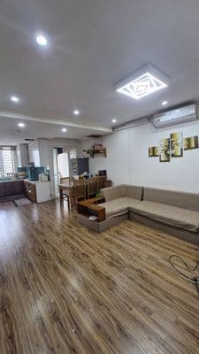 Giá tốt! Chung cư 80 Hoàng Đạo Thành, 70m2, 2PN, tầng đẹp, view thoáng