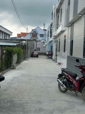 Nhà sổ riêng Long Bình Tân siêu đẹp xiêu ngon đường ô tô có sân ô tô
