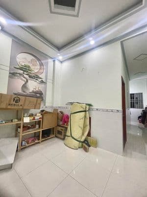 Nhà 2 tầng gần GO! Dĩ An 101m² giá 5.xxx tỷ