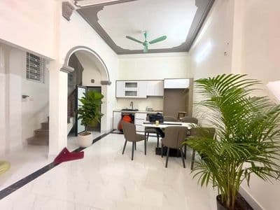 Nhà Lô Góc Kinh Doanh Hoàng Hoa Thám, Ba Đình, 11.x Tỷ