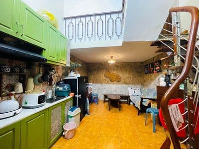 Bán nhà Bạch Mai, ngõ thông, 30m2, 3.15 tỷ