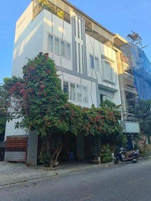 Nhà Mặt Tiền Phùng Thế Tài Phước Hải Nha Trang Ngang 10m