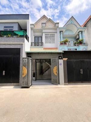 BÁN NHÀ DĨ AN 65,9M2 GẦN VINCOM DĨ AN,đang cho thuê 7 triệu/tháng