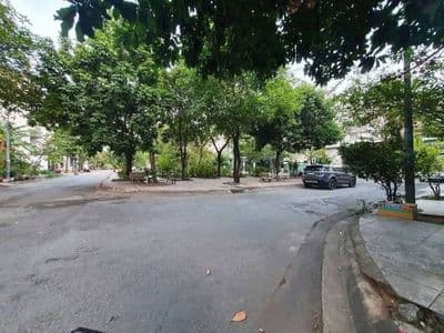 Lô đất đẹo 5m x 20m. View Công Viên Khu biệt Thự Phú Nhuận