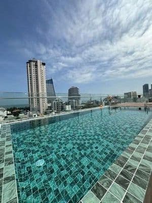 Cho thuê căn hộ đầy đủ nội thất - có hồ bơi - gần bãi biển sơn trà