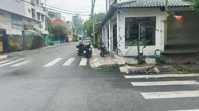 Căn góc khu họ Lê - 6x15m