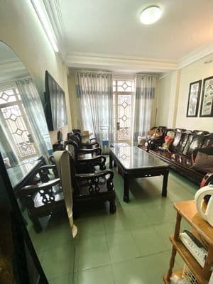 Nhà mặt tiền hồ văn huê - 4 tầng - khu kinh doanh - giá 12.6 tỷ