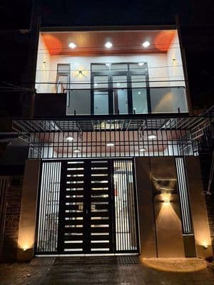 Cho thuê nhà đẹp full nội thất trần cao vân
