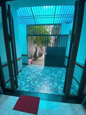 Bán nhà ngay cv pmqt 53m2,có sân trước rộng cho trẻ nhỏ vui chơi