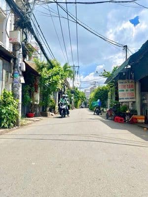 bán nhà 2 tầng hẻm xe tải Hương Lộ 2 Bình Tân, 4x19m giá 5,6 tỷ. TL