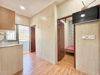 Căn hộ 2PN full nội thất, Bancony thoáng máy, MGR tại Bình Thạnh