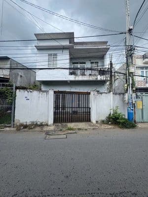 Nhà lầu gần bệnh viện dĩ an thích hợp làm văn phong kinh doanh