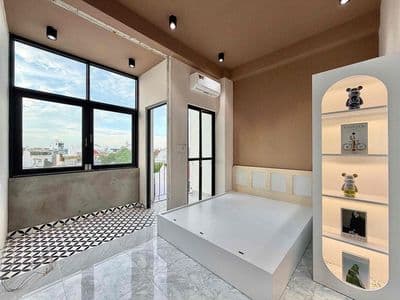 STUDIO BAN CÔNG TONE HỒNG - Mới xây Full NT Cao Cấp - Sát Aeon TP