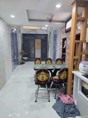 Bà hạt quận 10 hiếm nhà 5 tầng mới đẹp ở liền – hẻm thông ngô gia tự