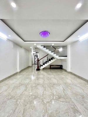 Cho Thuê Nhà Đẹp Giáp Tân Phú 5x16