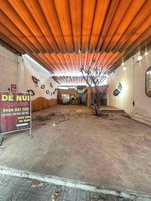 CHO THUÊ MẶT BẰNG 247M² – PHƯỚC LONG Diện tích: 247m² (Ngang 9.5m × Dà