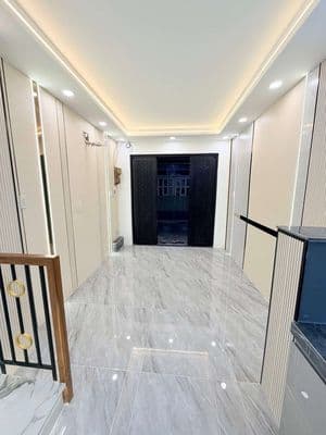 Nhà sát mt hoàng diệu- dtsd 69m - shr- chỉ 5.59 tỷ