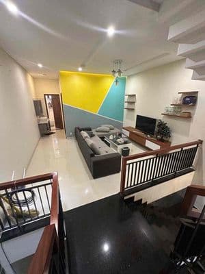 154 cho thuê nhà đẹp 3 tầng 300m² sử dụng – full nội thất chỉn chu