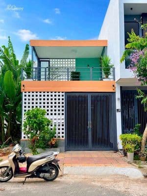 cho thuê nhà mới đẹp có nội thất nhiều cây xanh
