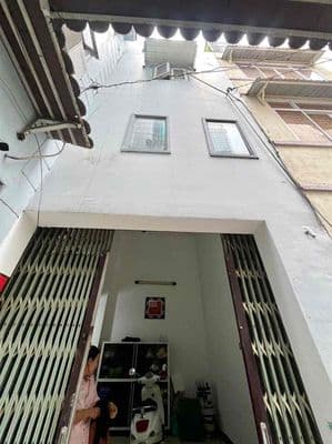 Cho thuê nhà Hoàng Minh Giám, F9, Phú Nhuận _ Ngay khu Sân Bay