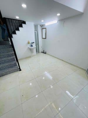 MT Rạch Bùng Binh Q3 - 1T 1Lửng 2L ST - 2PN - Chỉ 13Tr TL