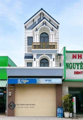 Nhà 2 lầu 4.5x30 mặt tiền nhánh gần trường Nguyễn Trung Trực