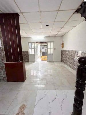 Cho thuê nhà 1t 1l linh đông giá 6 tr