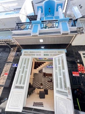 Nhà chính chủ 40m, 2PN, gần chợ Mỹ Hạnh Nam, giá 780tr đường thông ôto