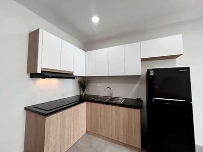 Cho thuê căn 2pn2wc legacy central 5.5tr