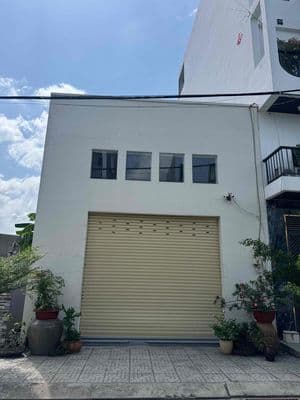 Tôi cần cho thuê nhà nguyên căn kết hợp kinh doanh ở lại