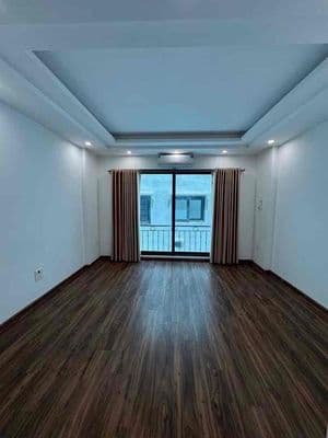 Nhỉnh 6 tỷ nhà Hồng Mai lô góc, ô tô qua nhà, kinh doanh, dân xây 6 tầ