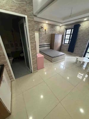 Cho thuê chdv full nội thất cao cấp có ban công view siêu đẹp khu city
