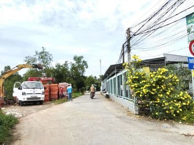 Nền thổ cư sát KDC Hồng Loan
