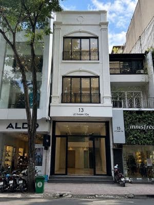 MT LÊ THÁNH TÔN, QUẬN 1-6 x 15m Kết cấu: Trệt + 3 Lầu 4.000 USD/tháng