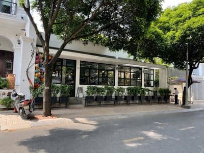 Cho thuê mt ngô thời nhiệm q3 dt 100m2 giá 50tr