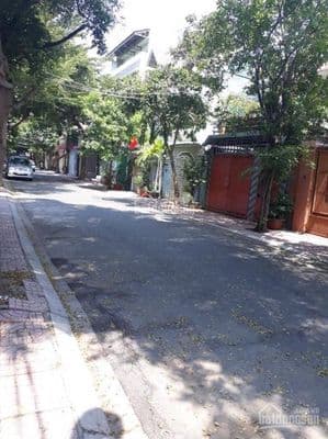 Cần bán nhà hẻm 8m CMT8 Q3, dt: 90m nhà 1 trệt 2 lầu, giá 16 tỷ tl