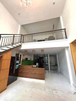 166 cho thuê nhà đẹp 2 tầng 3pn full nội thất – đường rộng thoáng