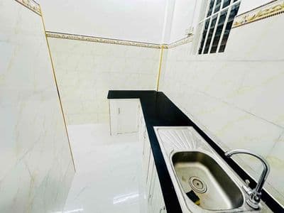 Mặt tiền đường số 13 - trung tâm linh chiểu - ngay chợ thủ đức