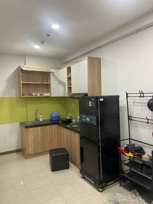 Cho thuê căn góc bcons plaza 2pn2wc full nội thất, gần làng đại học