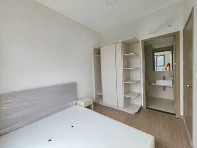 Westgate 2pn 2wc giá 7tr/tháng, sẵn giường tủ, ở liền