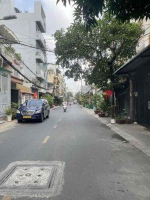 90M2 C4 có 5 phòng trọ thuê cũ nát tiện xây mới ngay chợ Hạnh Thông
