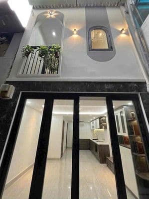 Bán nhà mới đối ngay ngay cổng bv chợ rẫy