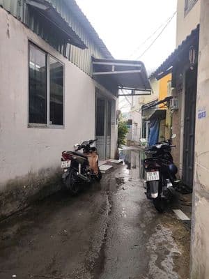 nhà giá sinh viên