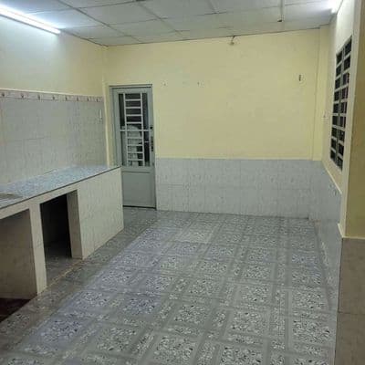 Nhà nguyên căn cách mạng tháng 8
