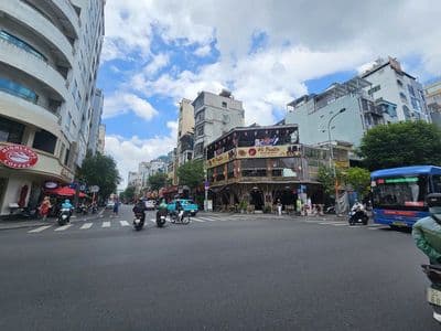 Góc Đề Thám - Nguyễn Thái Học 12x20 480m2 2 Tầng Ngay Bùi Viện