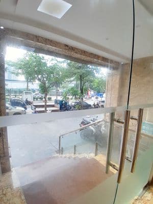 Cho thuê MBKD 100m2 Tại Trần Vỹ
