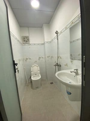 Cho thuê nhà hẻm xe hơi Nguyễn Văn Đậu, 3pn 3wc giá 13tr/1